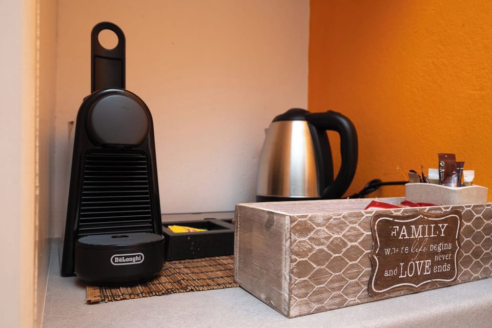 Classic Double or Twin Room, Sea View | Coffee and/or coffee maker
