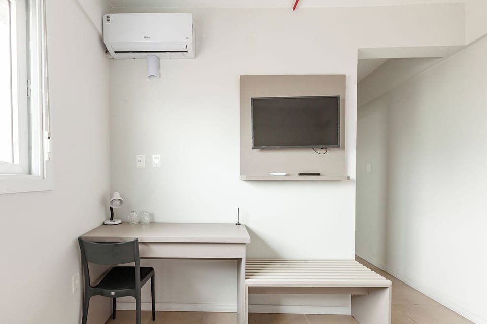 Free WiFi, bed sheets, wheelchair access