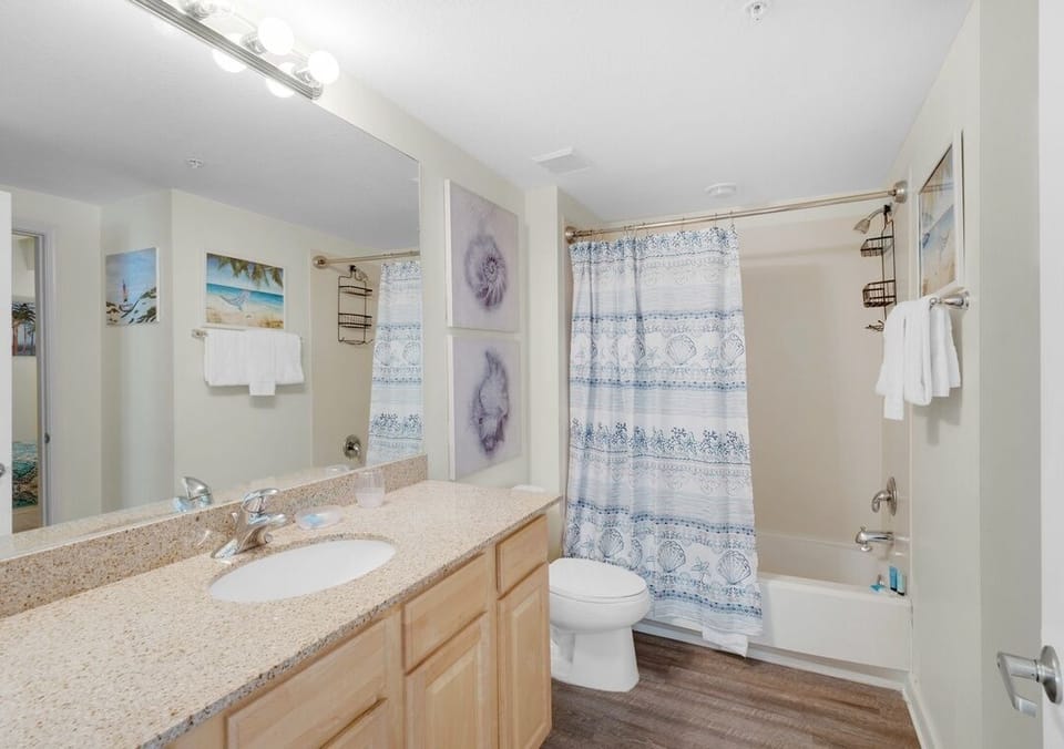 2nd Bathroom