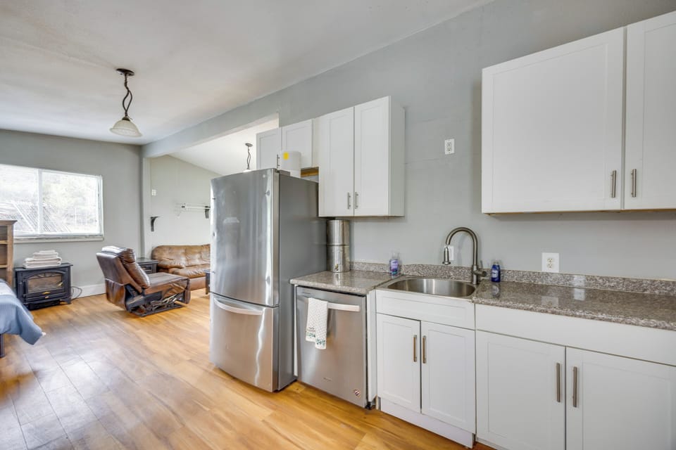 Apartment (0 Bedroom) | Interior