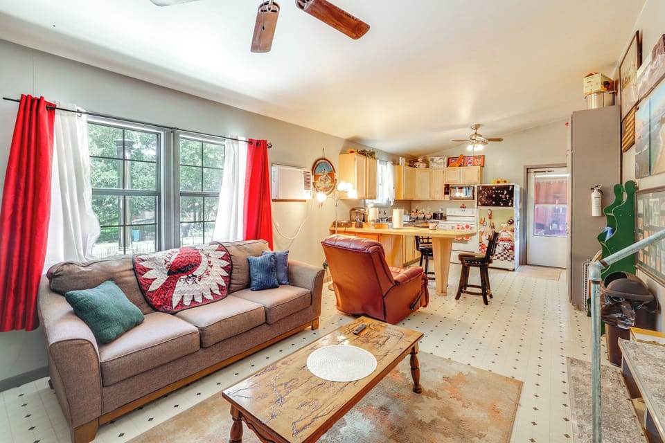 Apartment (2 Bedrooms) | Front of property