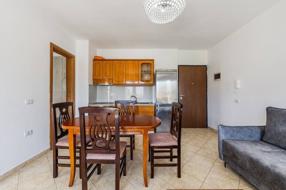 Fully-equipped kitchen