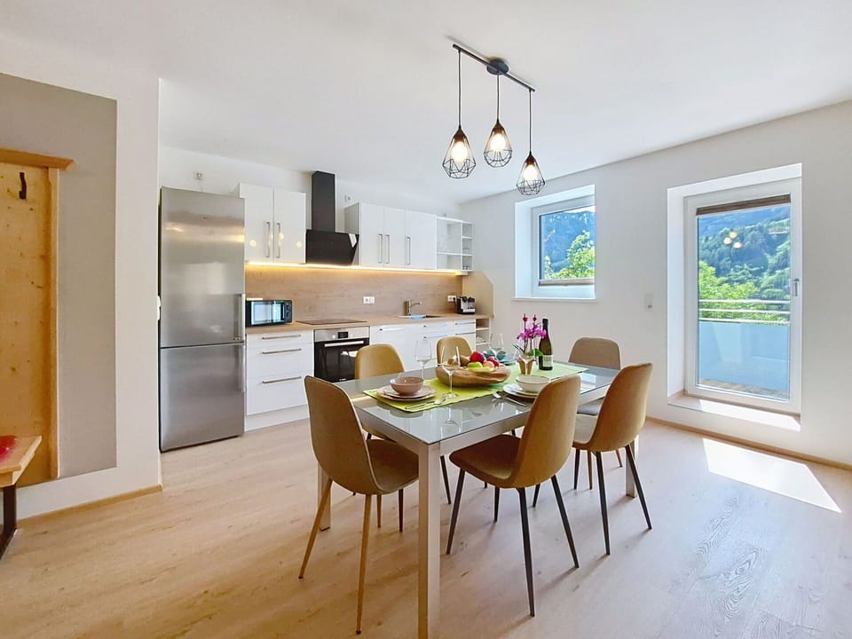 Furniture, Interior Design, Flooring, Wood, Ceiling, Kitchen & Dining Room Table, Chair, Floor, Table, Dining Room