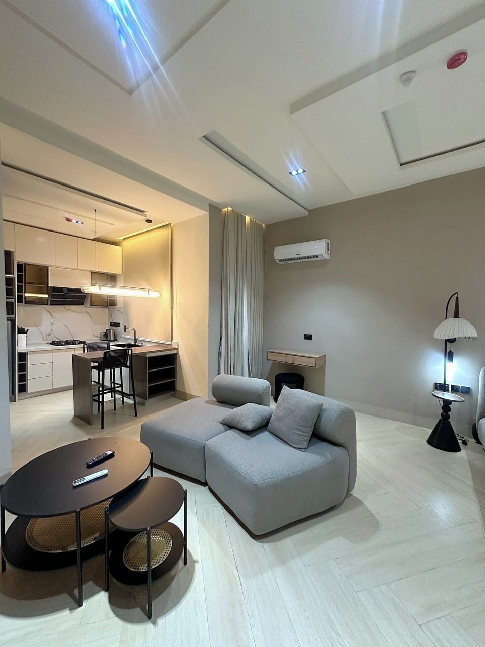 Family Apartment, Balcony, City View | Living area