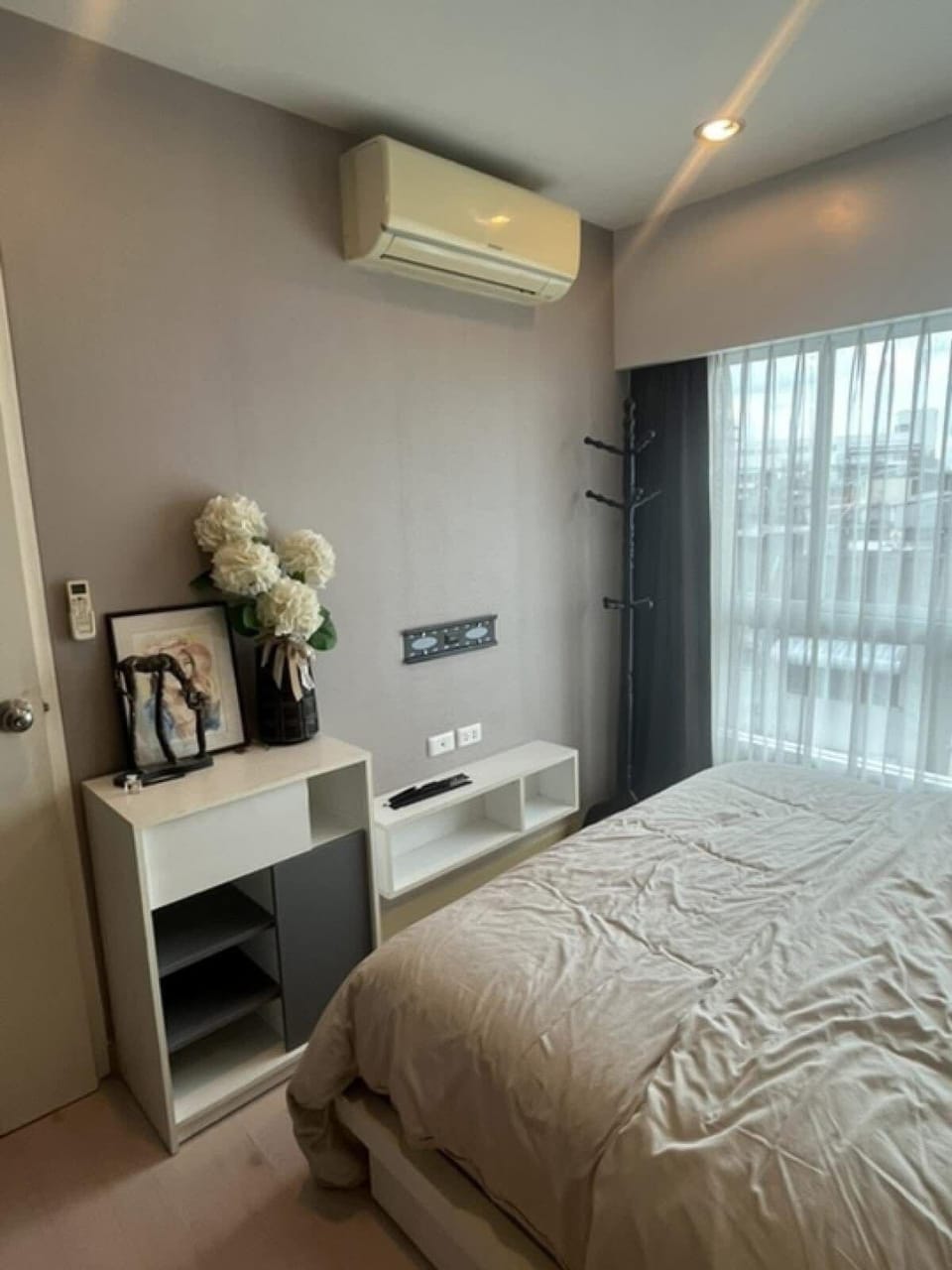 Short Term or Long Term at BTS Wongwianyai Apartment in Bangkok