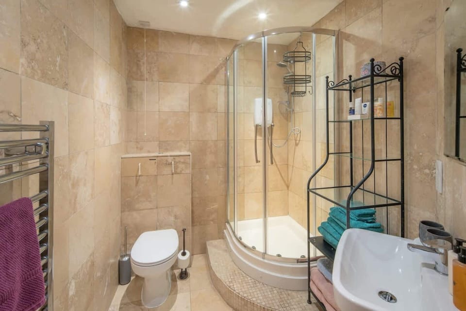 House | 1 bedroom