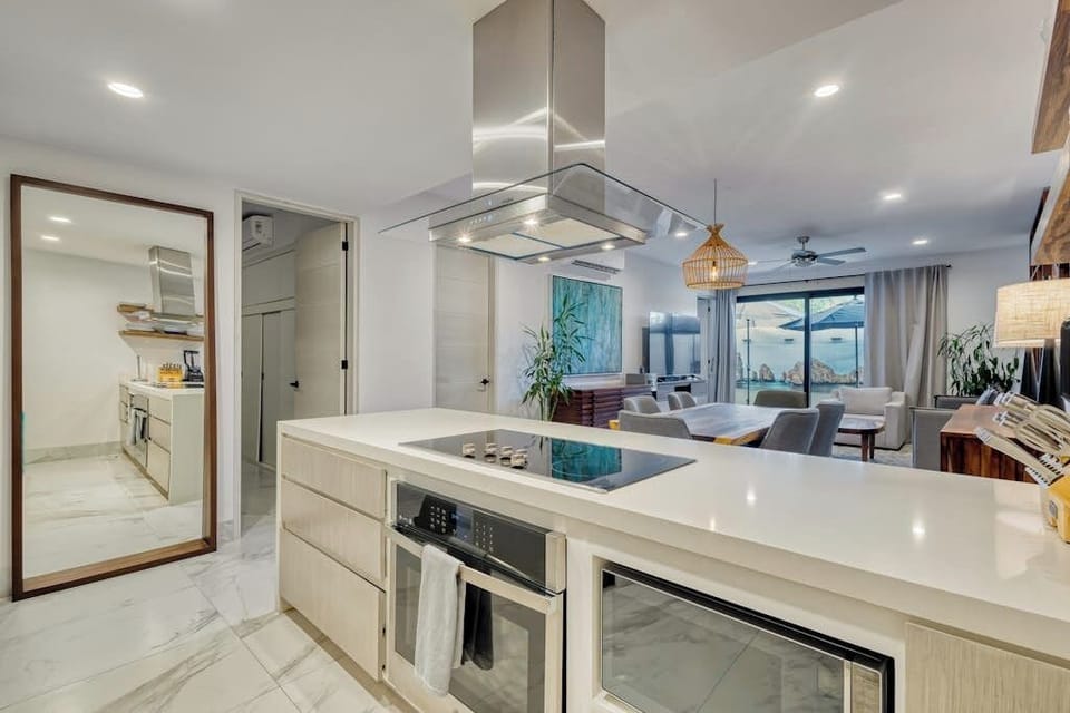 Condo, Multiple Beds (Archlight Hideaway at Amaterra) | Private kitchen
