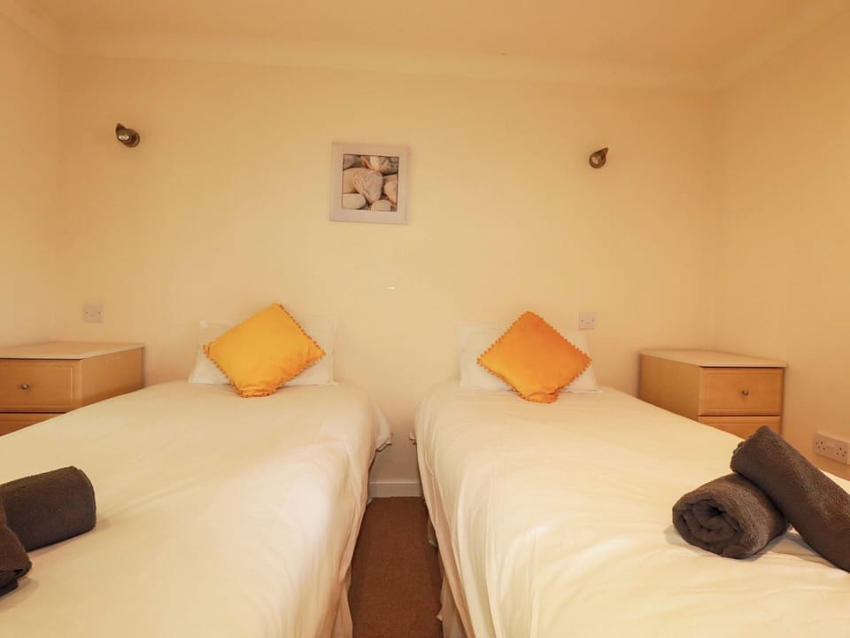 4 bedrooms, WiFi (free), individually decorated, individually furnished