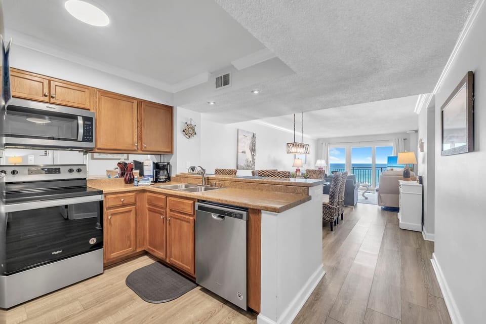 Condo, Multiple Beds (Dunes of Panama 303D) | Private kitchen