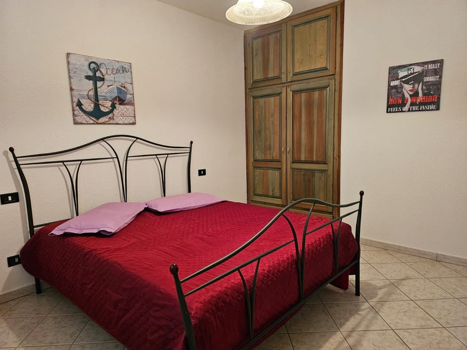 House, Smoking | 2 bedrooms