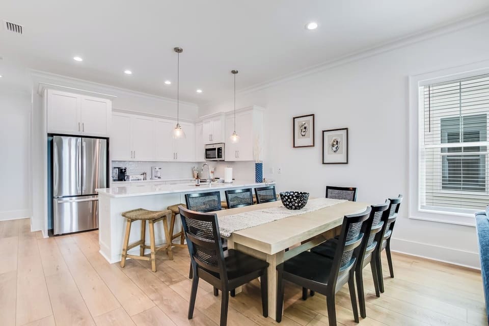 Dining area for 12