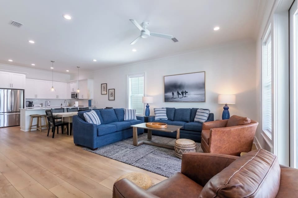 Incredibly large open air concept space