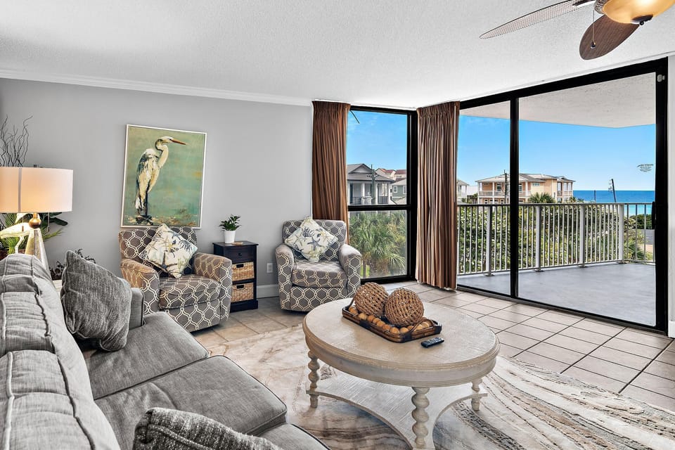 Condo, Multiple Beds (Mainsail 334) | Living area
