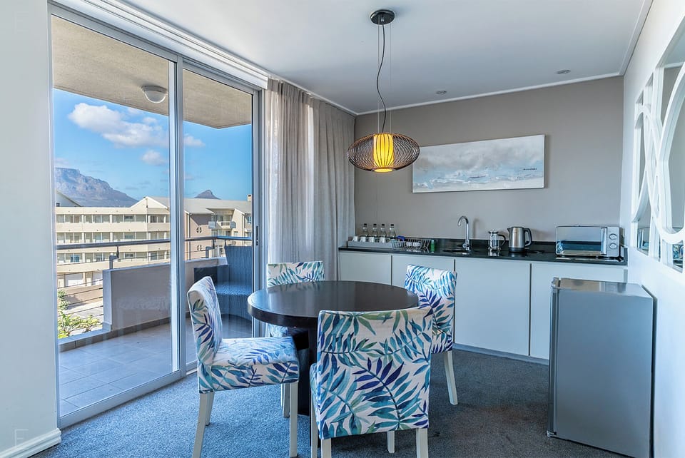 Suite, 2 Bedrooms | Private kitchen | Fridge, reusable coffee/tea filters