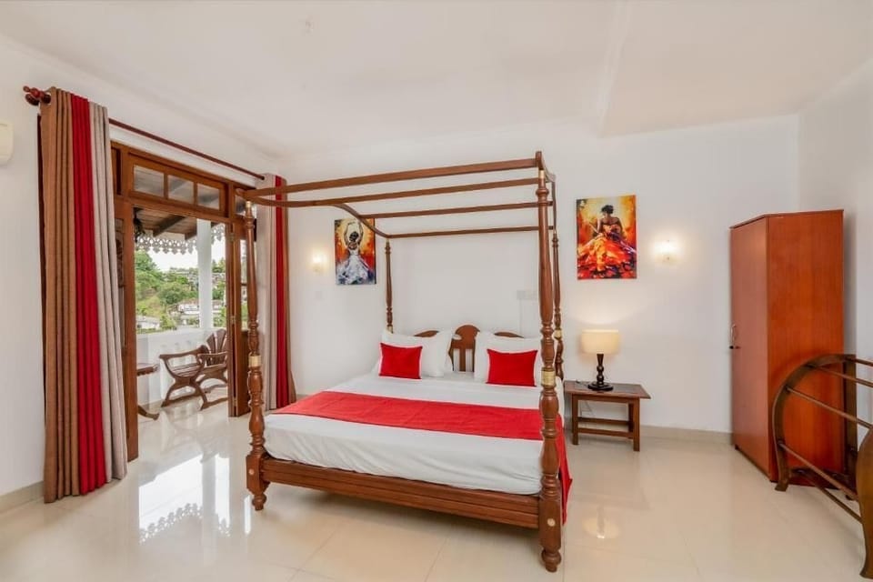 Deluxe Double Room, Balcony, Mountain View | Laptop workspace, free WiFi