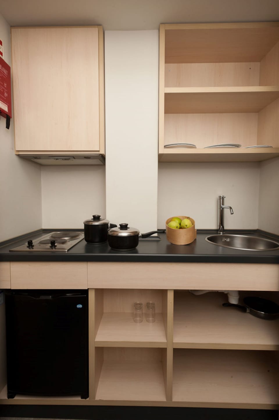 Double or Twin Room, Kitchenette | Private kitchenette