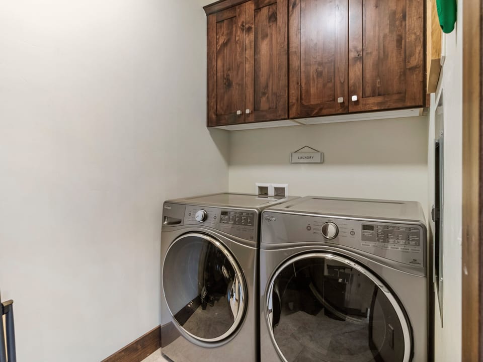 Private Washer / Dryer