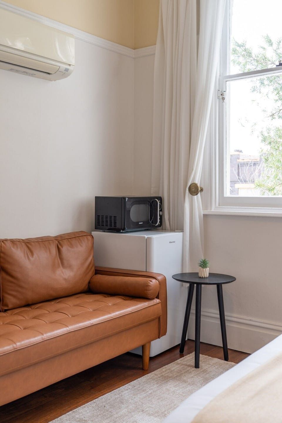 Verona House Glebe Room 5-7