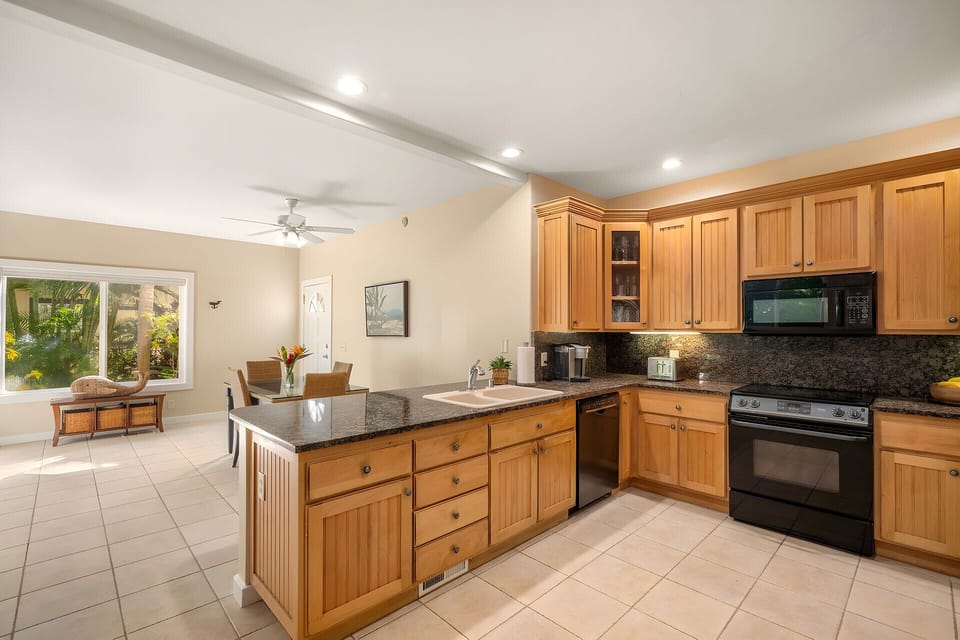 Kitchen With Island