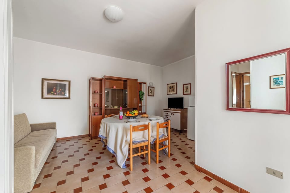 Living and dining room
