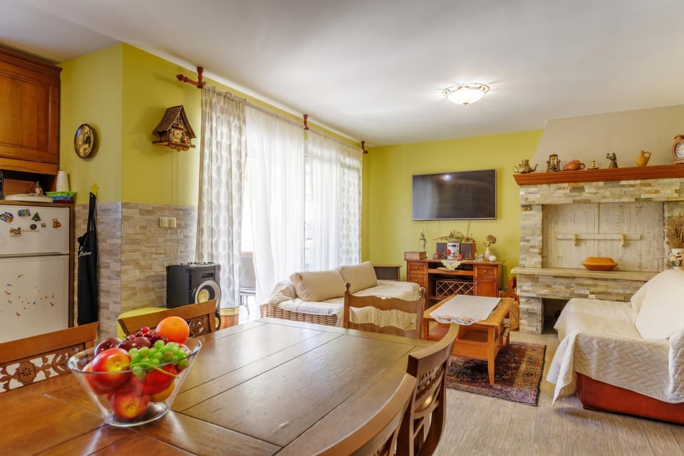 Living and dining room