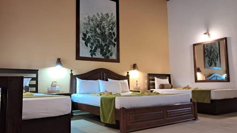 Family Room, Balcony, Garden View | In-room safe