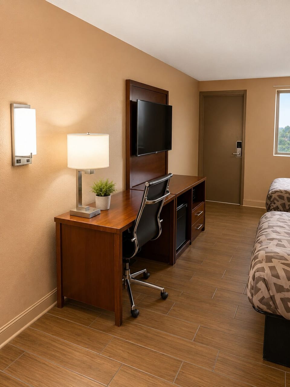 Desk, laptop workspace, free WiFi