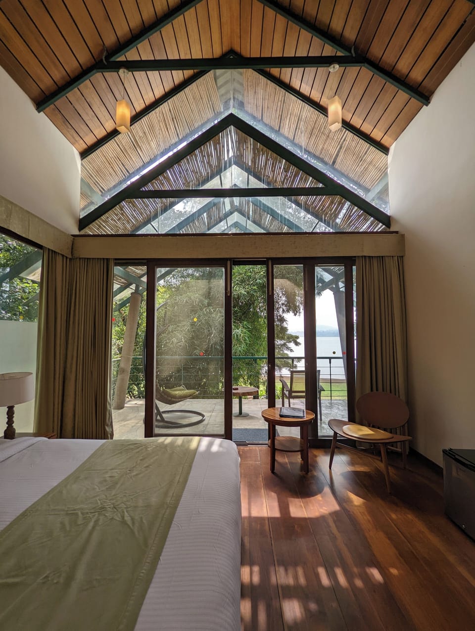 Superior Room, Balcony, Lake View | Premium bedding, memory foam beds, in-room safe, blackout drapes