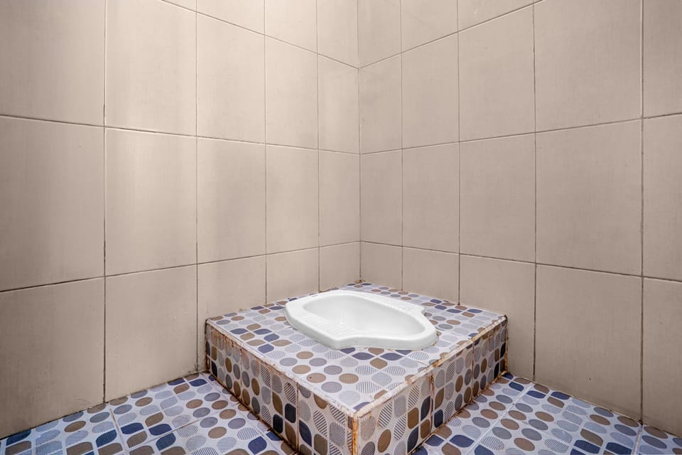 Standard Double Room | Bathroom | Shower