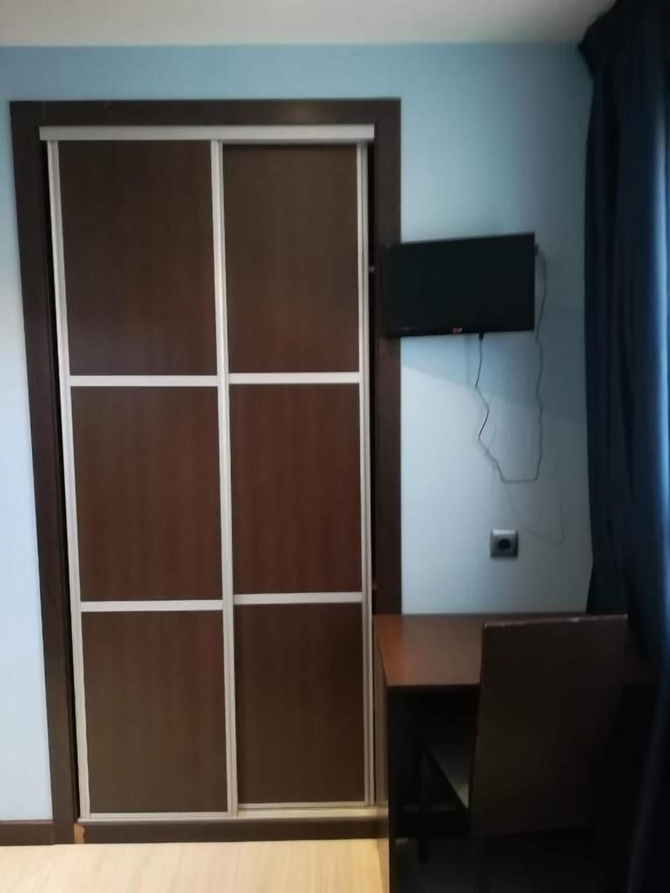 Single Room | Desk, free WiFi, wheelchair access