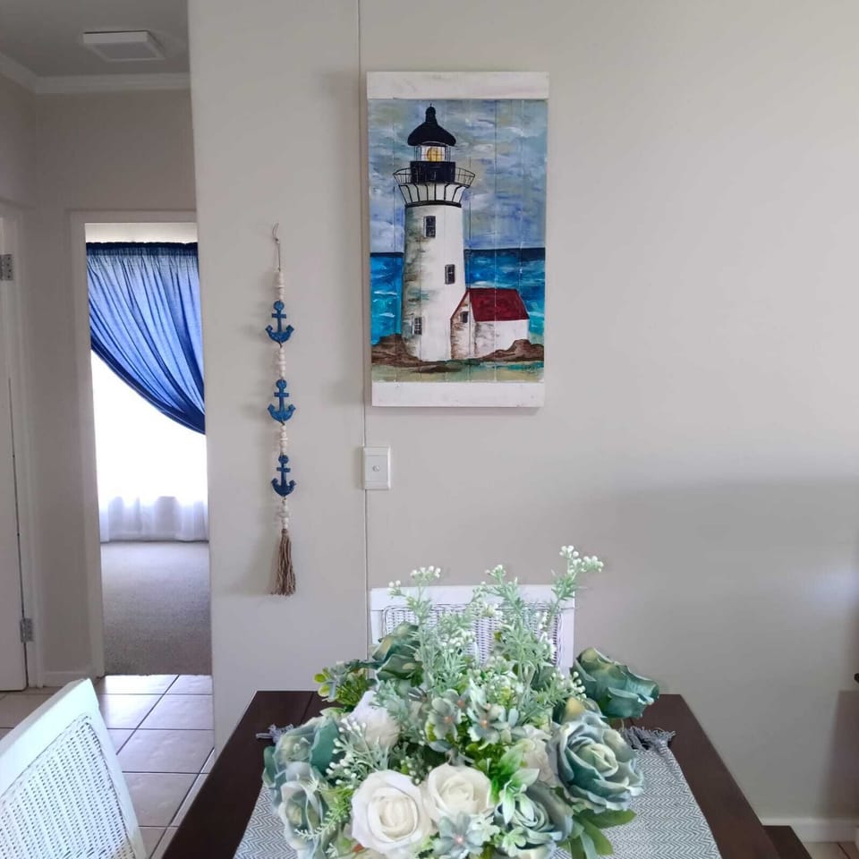 Apartment, 2 Bedrooms, Accessible, Balcony | Dining room