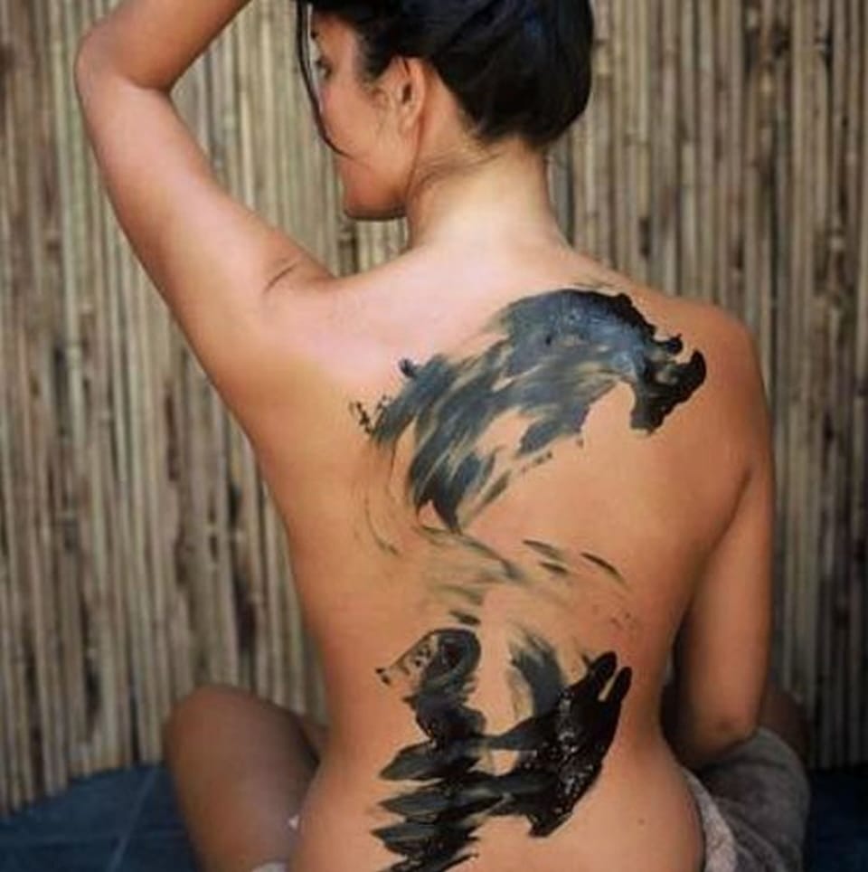 Sauna, hot tub, Turkish bath, body treatments, mud baths, body wraps