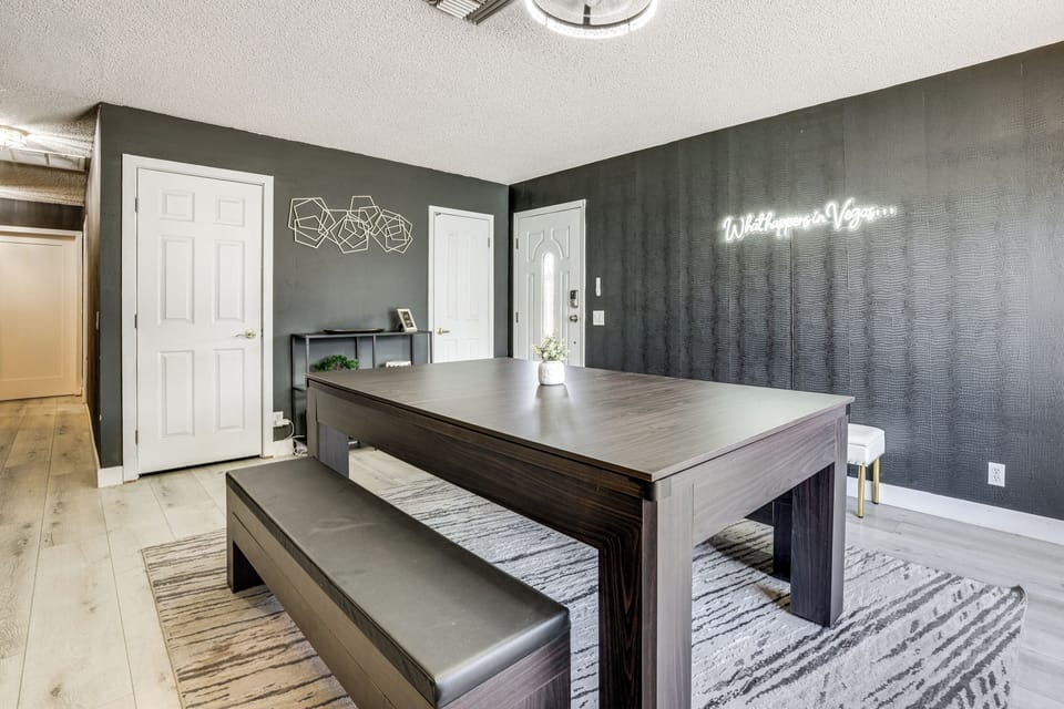 Convertible Dining/Pool Table