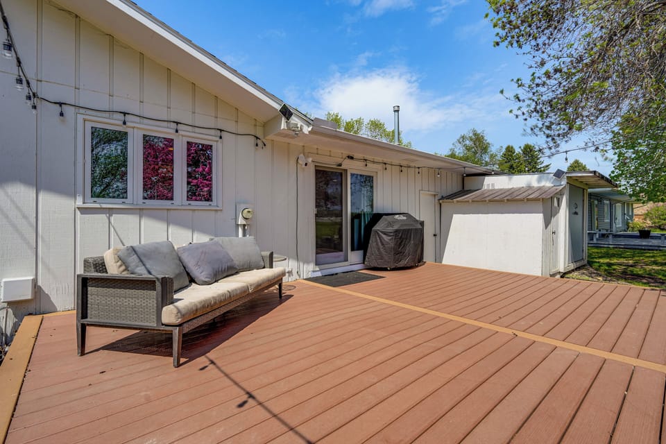 Private Deck
