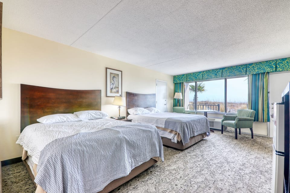 Classic Double Room | Individually decorated, individually furnished, free WiFi, bed sheets
