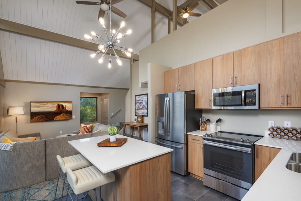 Family Chalet, Kitchen, Mountain View | Private kitchen | Coffee/tea maker