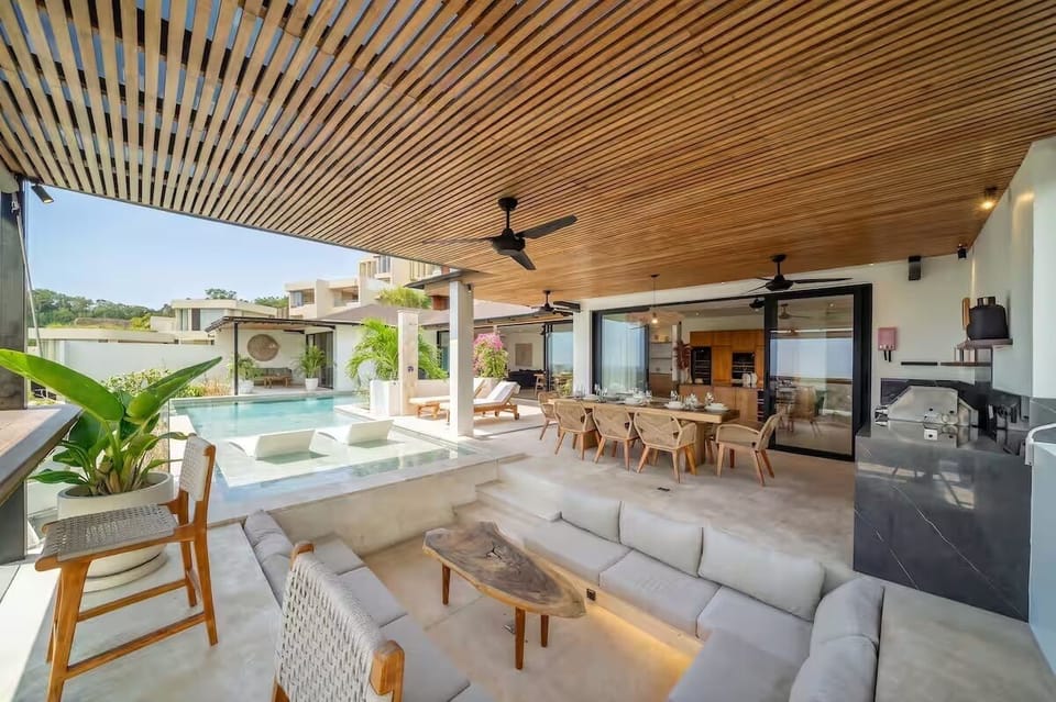 Luxury Villa, 4 Bedrooms, Private Pool, City View | Outdoor dining