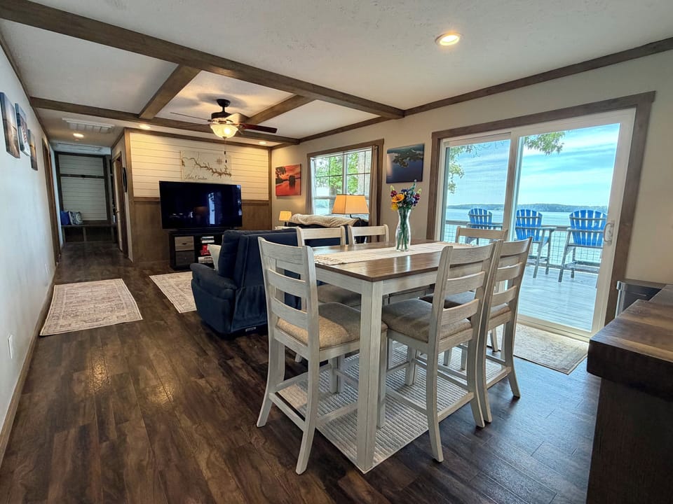 Dining table 