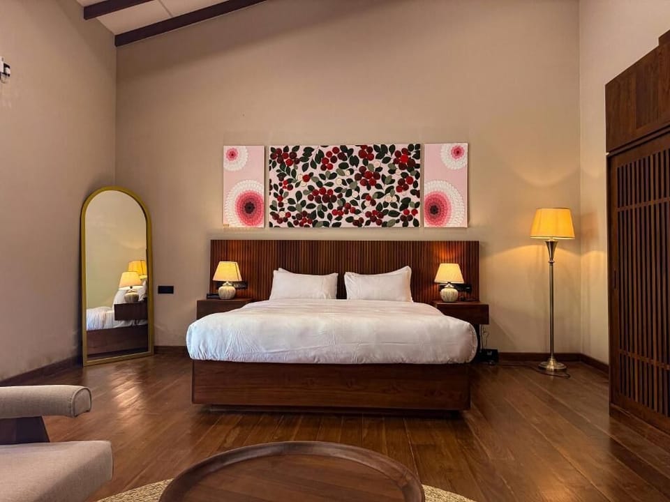 Deluxe Double Room, Balcony, Garden View | Laptop workspace, soundproofing, free WiFi