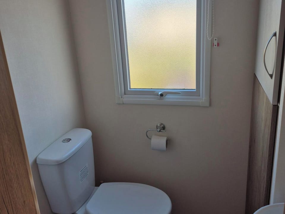 Cottage | Bathroom | Shower