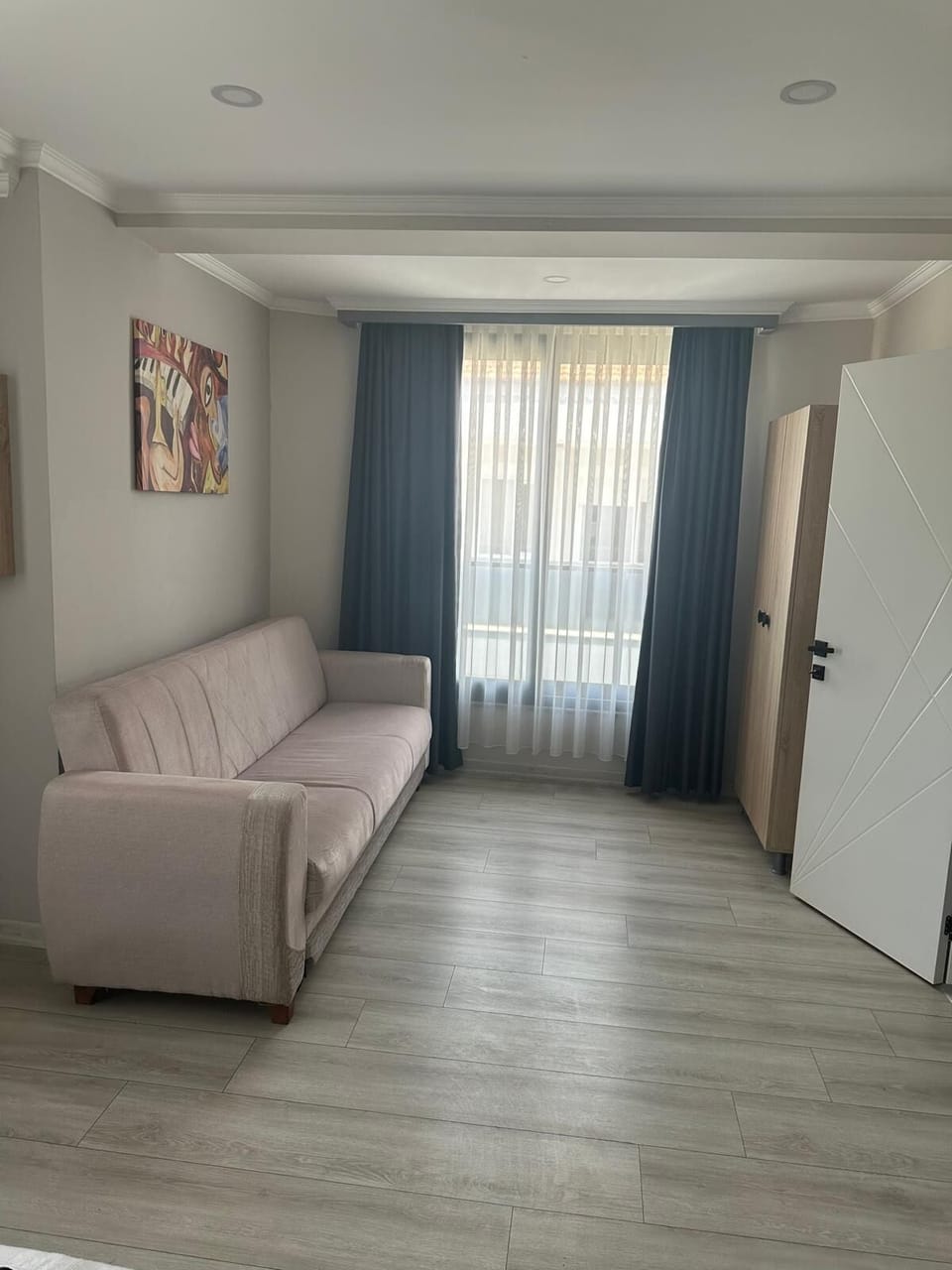 Comfort Double or Twin Room, Pool View | Living area