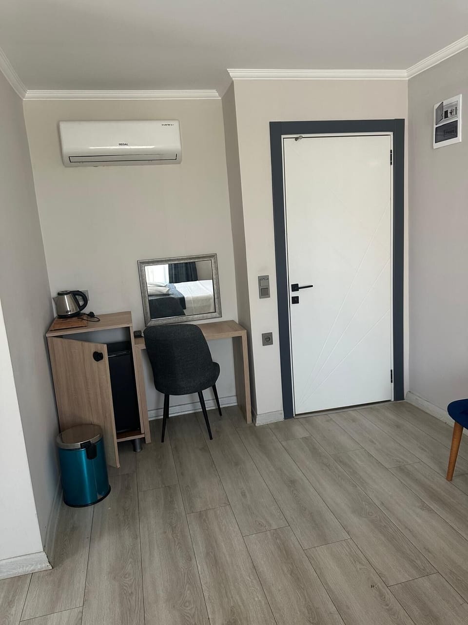 Comfort Double or Twin Room, Pool View | Interior