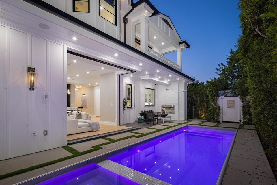 Apartment (5 Bedrooms) | Exterior
