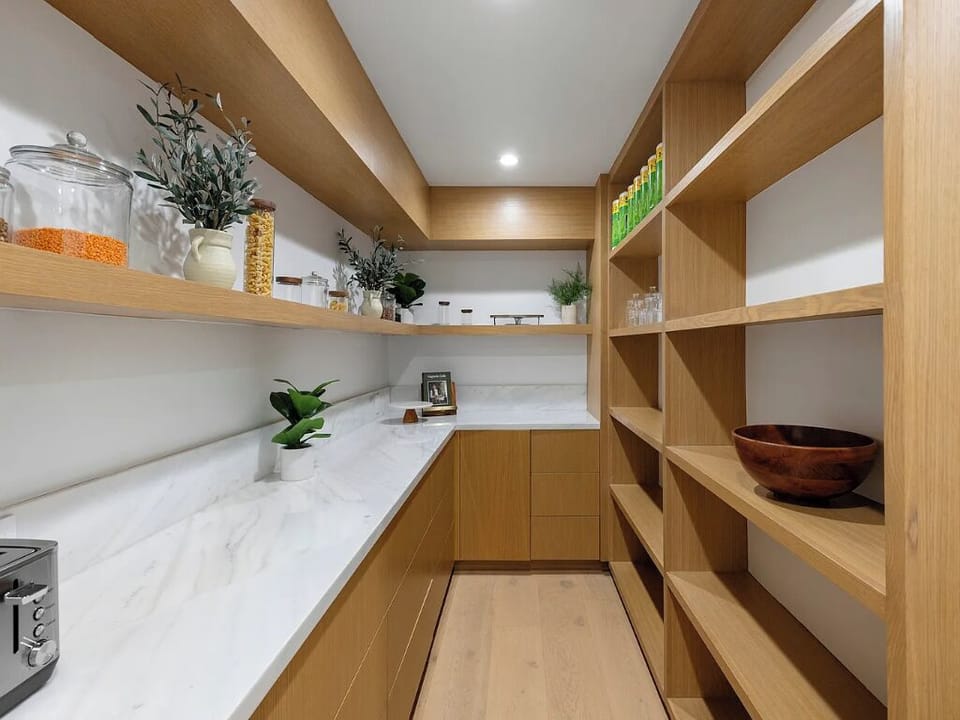 Apartment (5 Bedrooms) | Exterior