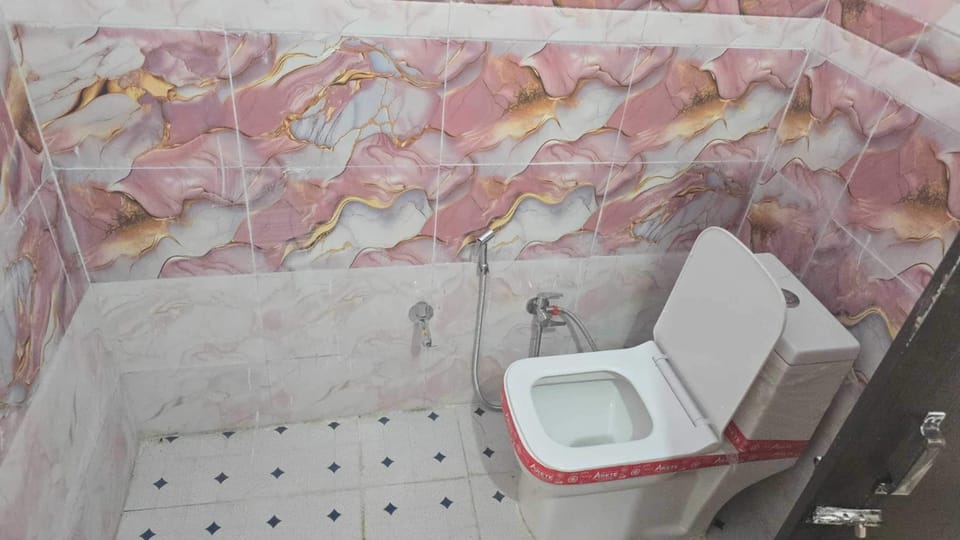 Shower, soap, shampoo