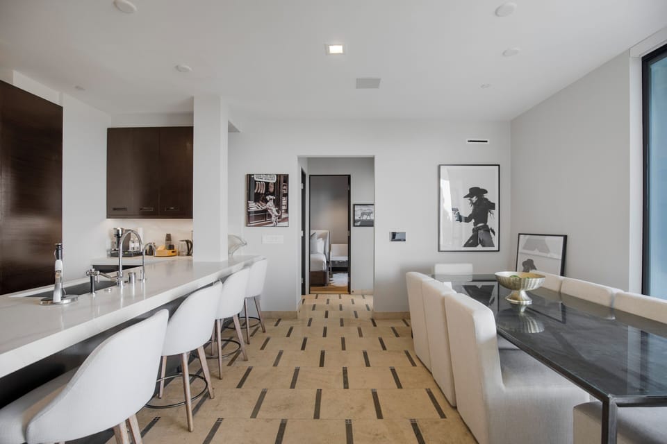Apartment (5 Bedrooms) | Exterior