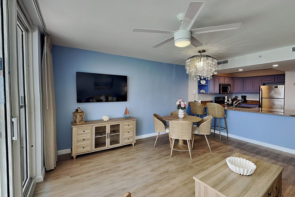 Living Area - Smart TV