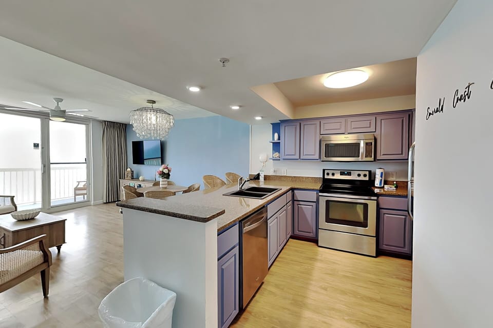Kitchen - Modern Appliances