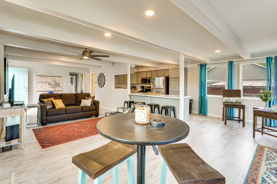 House (2 Bedrooms) | Interior