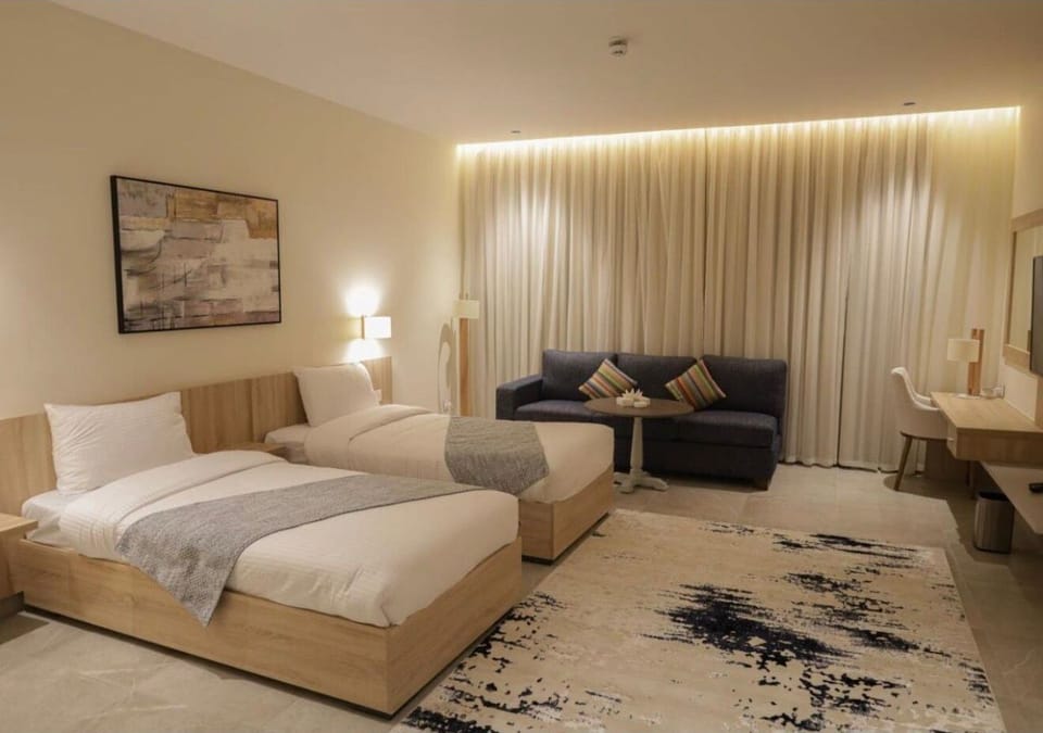 Standard Twin Room, City View | Iron/ironing board, free WiFi